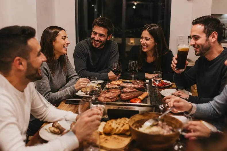 Día del Amigo en Salta: Opciones, precios y promociones para los festejos