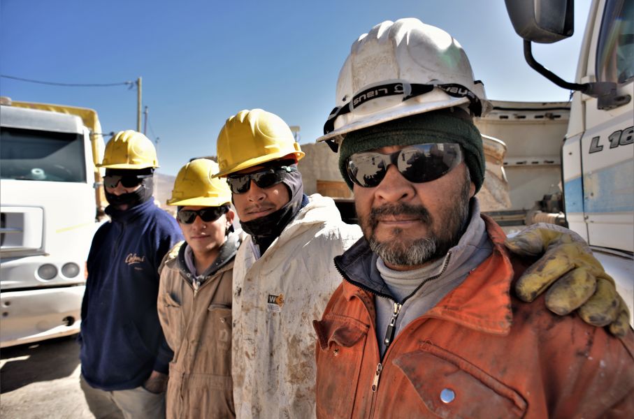 Radiografía del empleo formal: el cierre de firmas golpea la estructura de servicios en el norte
