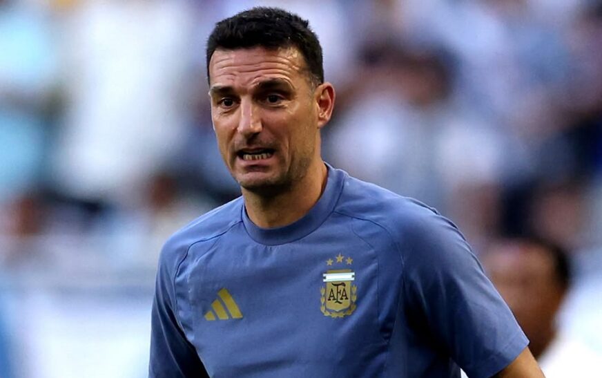 «No puedo creer lo que me estás preguntando»: la tajante reacción de Scaloni sobre supuestos conflictos internos en la Selección